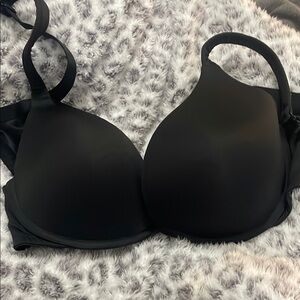 Cacique Black Full Coverage Bra with Molded Cups